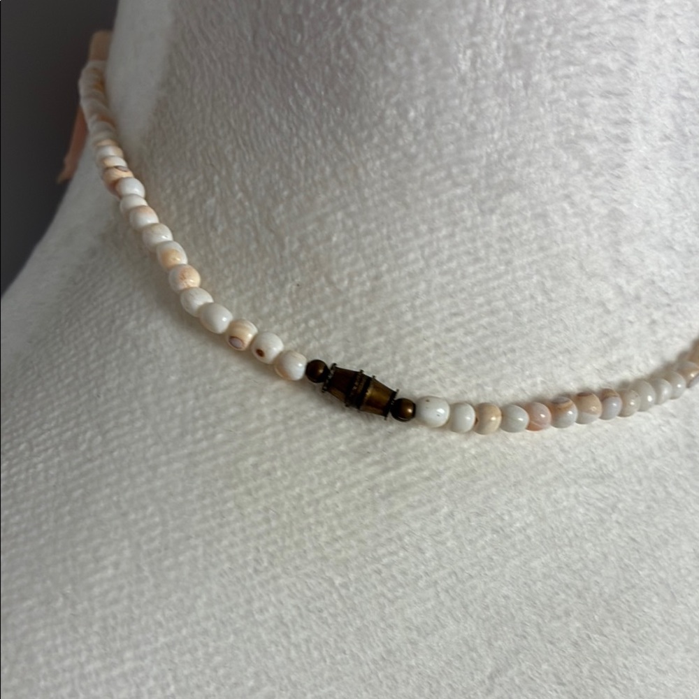Stunning Multicolor Natural Shell Statement Neckl… - image 4